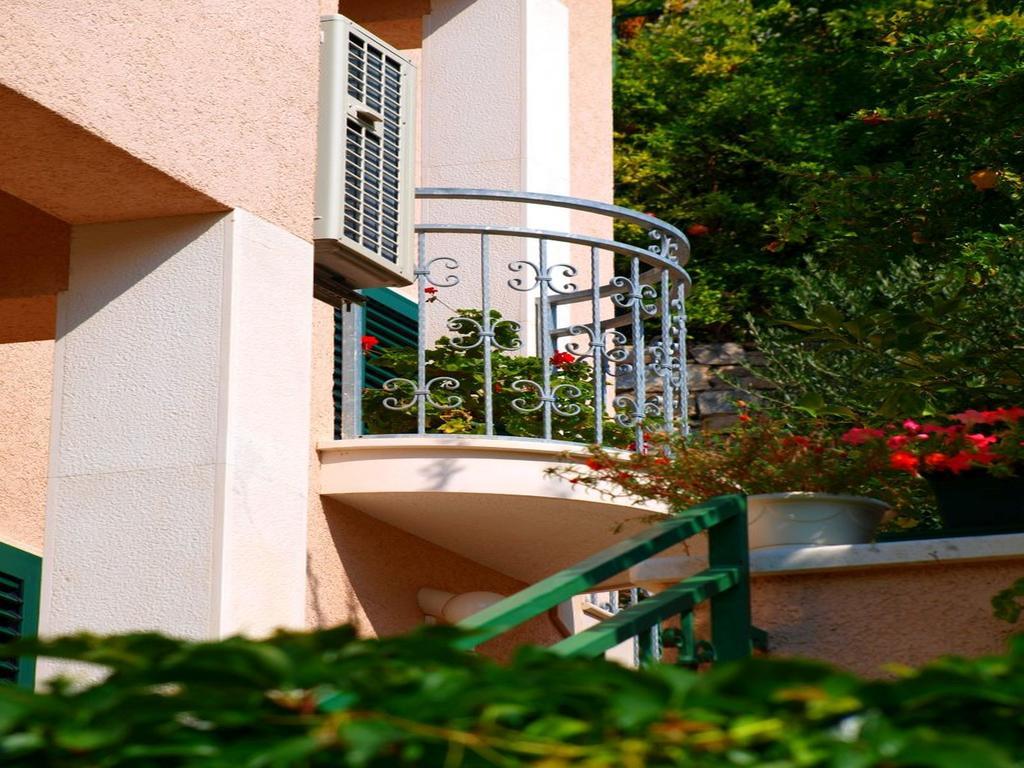 Apartments Mia Постира Стая снимка